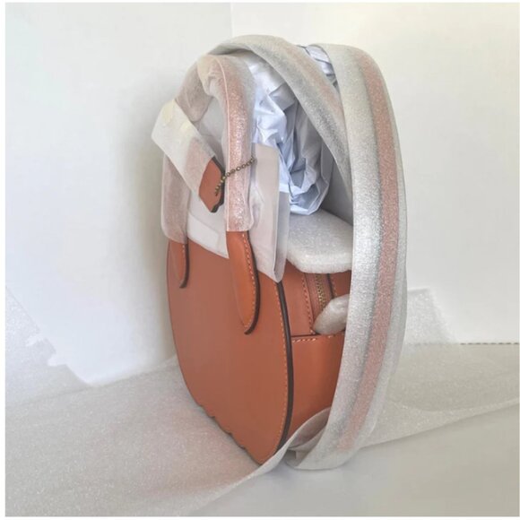 Coach Pumpkin Bag CU868 2025 Halloween Orange Glovetanned Leather NWT ORGPKG - Picture 7 of 10